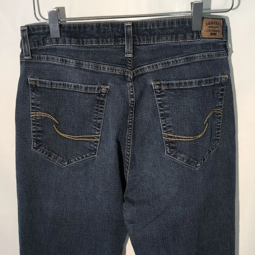 Mid Rise Syraight Women's Jeans - Picture 6 of 7
